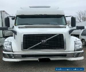 2013 Volvo VNL64T670