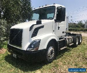 2014 Volvo VNL64T300 for Sale