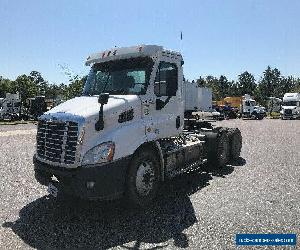 2014 Freightliner CASCADIA 113