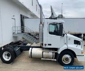 2007 Volvo VNM42T200