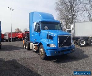 2013 VOLVO VNM64T430