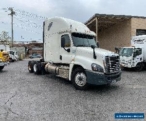 2018 Freightliner CASCADIA 125