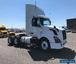 2015 Volvo VNL64T300