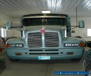 2004 Kenworth T660