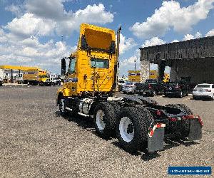 2014 Volvo VNL64T300