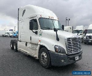 2016 Freightliner CASCADIA 125