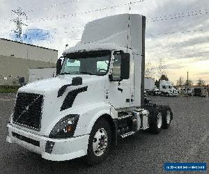 2014 Volvo VNL64T300