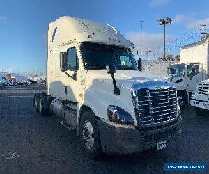 2018 Freightliner CASCADIA 125