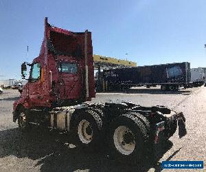 2014 Volvo VNL64T300