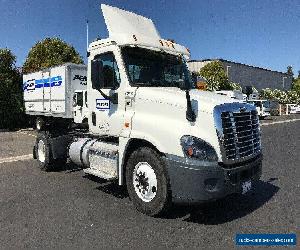 2015 Freightliner CASCADIA 125