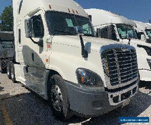 2016 Freightliner CASCADIA 125