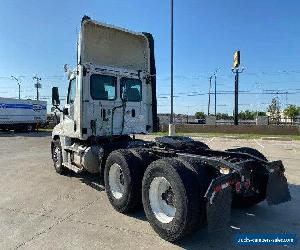 2015 Freightliner CASCADIA 125