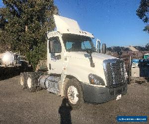 2017 Freightliner CASCADIA 125