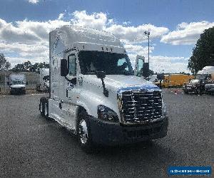 2015 Freightliner CASCADIA 125