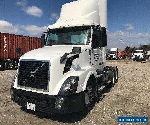 2017 Volvo VNL64T300