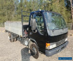  2004 Isuzu NPR 300 turbo table top tailgate loader tray truck  for Sale