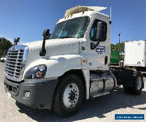 2017 Freightliner CASCADIA 125