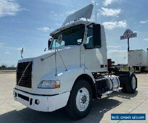 2007 Volvo VNM42T200 for Sale