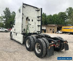 2015 Freightliner CASCADIA 125