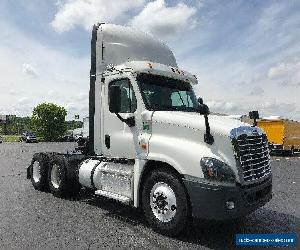 2015 Freightliner CASCADIA 125