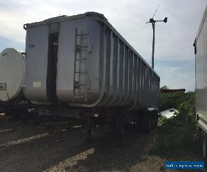 Fruehauf tri-axle tipper trailer for Sale