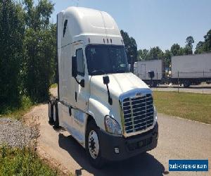 2015 Freightliner CASCADIA 125