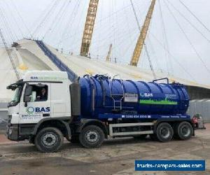 Mercedes Crossland vacuum tanker