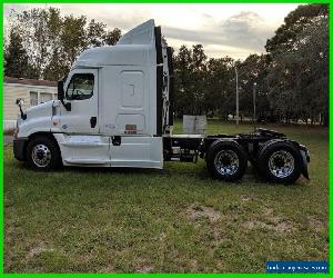 2014 Freightliner Cascadia 125