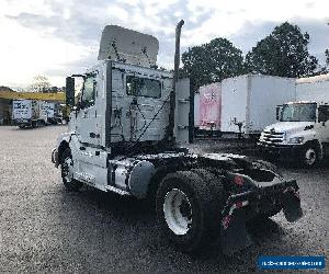 2013 Volvo VNL42T300