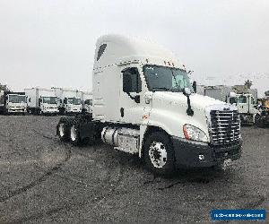 2016 Freightliner CASCADIA 125