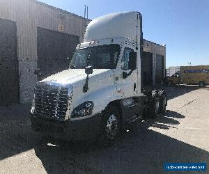 2018 Freightliner CASCADIA 125