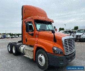 2016 Freightliner CASCADIA 125