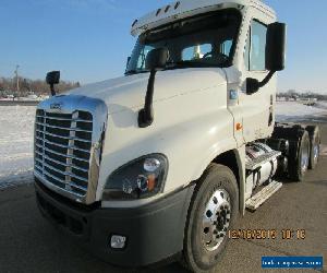 2014 Freightliner CASCADIA