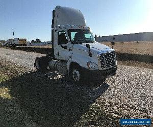 2015 Freightliner CASCADIA 125