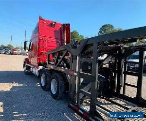 2000 Volvo VNL 6X4 N14 660 Sleeper Cab 7 Car hauler