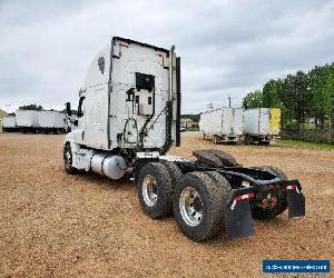 2015 Freightliner CASCADIA 125