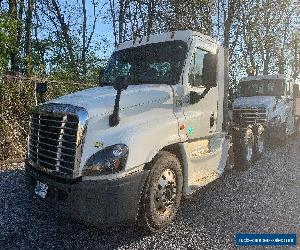 2016 Freightliner CASCADIA 125