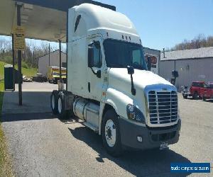 2016 Freightliner CASCADIA 125