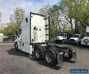 2016 Freightliner CASCADIA 125