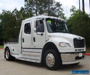 2011 Freightliner M2 106