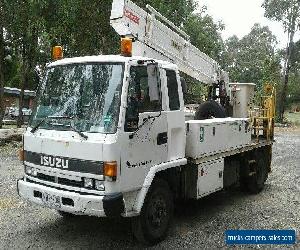 1996 isuzu ewp truck, cherry picker