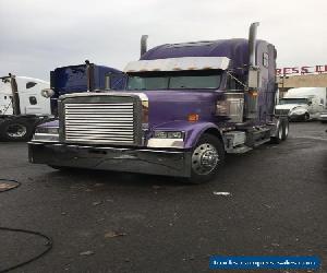 2000 Freightliner