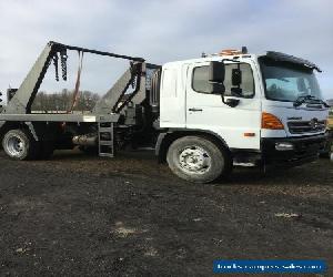 Hino 500 skip wagon