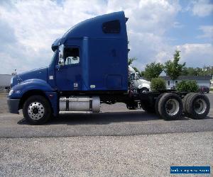 2006 Freightliner Columbia Conventional