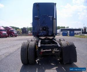 2006 Freightliner Columbia Conventional