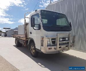 FUSO CANTER . 2010 . STEEL TRAY 