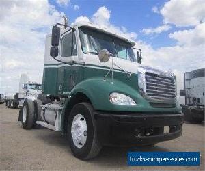 2005 Freightliner COLUMBIA 112