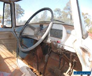 INTERNATIONAL AA160 VINTAGE TRUCK