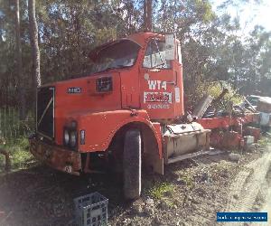 Volvo truck wrecking f7 f10 f12 n10 g88 Louisville