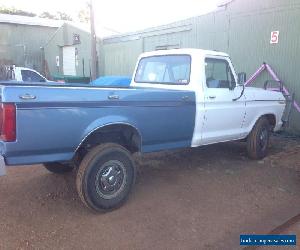 Ford F-150 truck